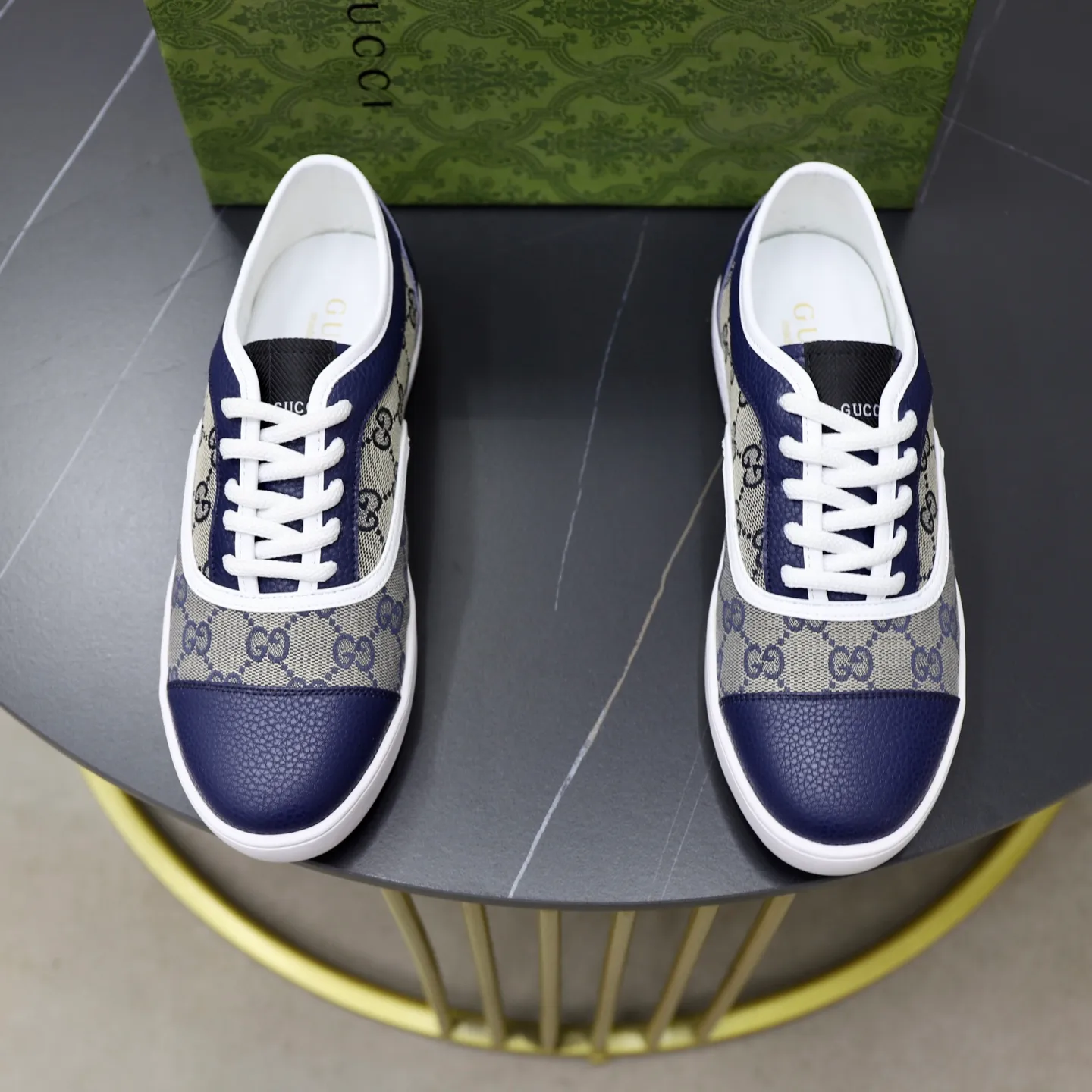 Men's shoes: 400💰🙅‍♂️🙅‍♂️🙅‍♂️ Brand: GUCCI Standard code: 38-44 Grade: Same as the official website Material: Original leather splicing Comfortable sheepskin lining Lightweight wear-resistant outsole Style category: Men's fashionable casual shoes Running sneakers Distinguished luxury brand elements Top luxury Color: Actual picture color